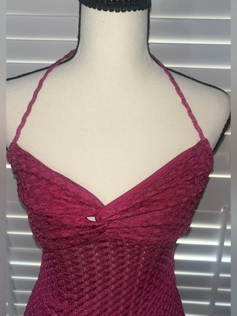 Express Halter Tank - Picture 2 of 4